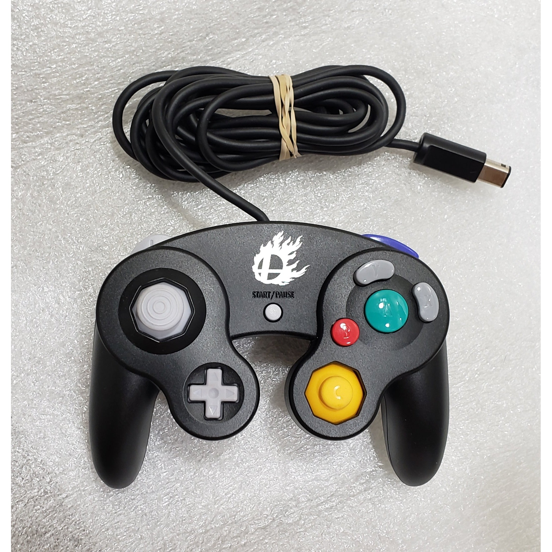 Nintendo GameCube Controller - Super Smash Bros. - YourGamingShop.com - Buy, Sell, Trade Video Games Online. 120 Day Warranty. Satisfaction Guaranteed.
